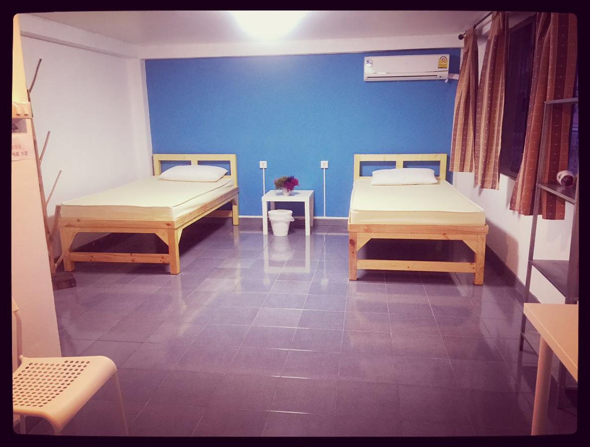 Tree Hostel Μπανγκόκ Εξωτερικό φωτογραφία